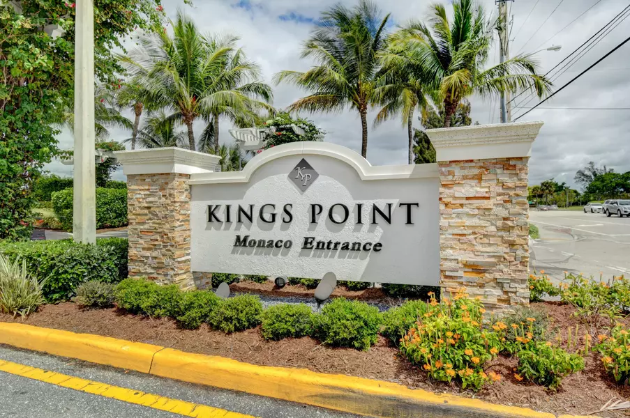152 Burgundy D 152, Delray Beach, FL 33484
