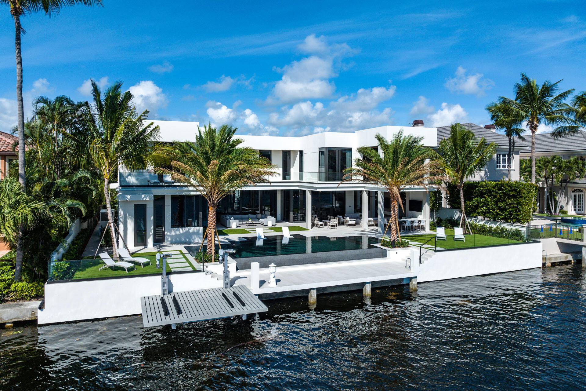 Boca Raton, FL 33432,500 E Alexander Palm RD