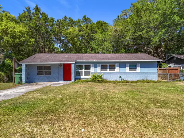 1201 Susan ST, Leesburg, FL 34748