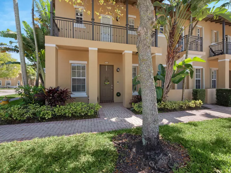 1013 SW 147th TER, Pembroke Pines, FL 33027