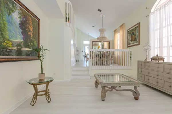 Royal Palm Beach, FL 33411,1534 Running Oak LN