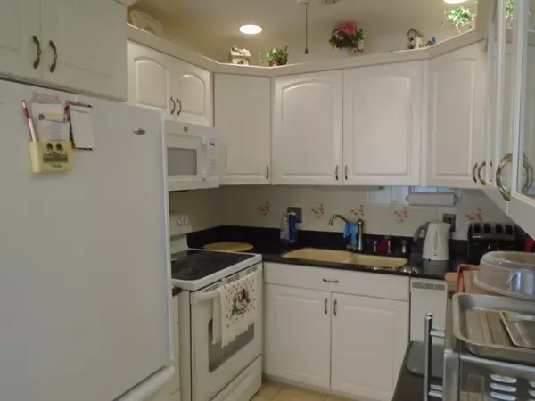 Palm Springs, FL 33461,3300 Springdale BLVD 316