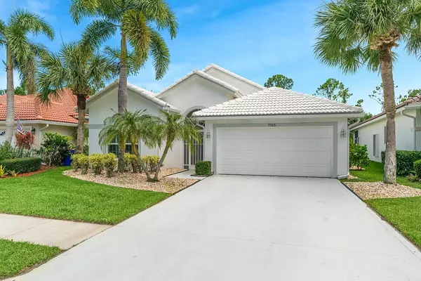 7313 SE Seagate LN, Stuart, FL 34997