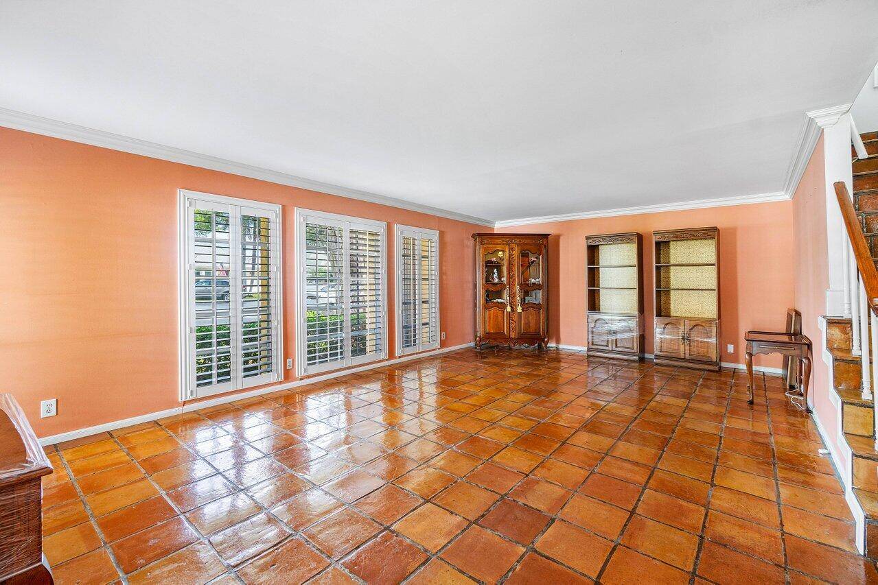 Boca Raton, FL 33432,27 SW 5th WAY