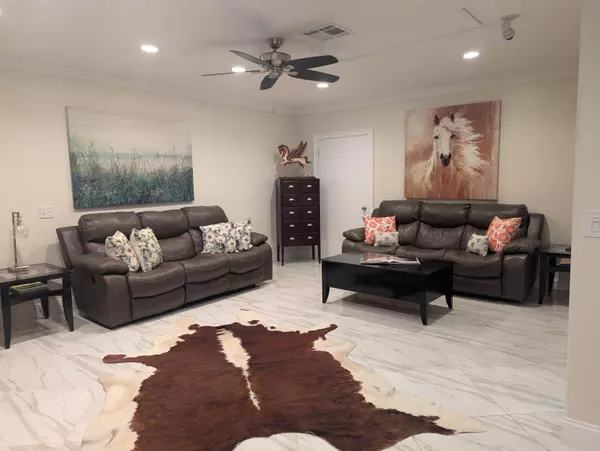 Wellington, FL 33414,708 Rambling Drive CIR ~ Cottage