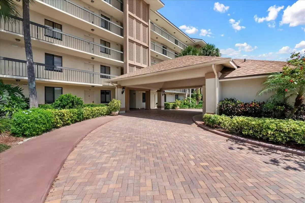 Jupiter, FL 33477,2601 Marina Isle WAY 103