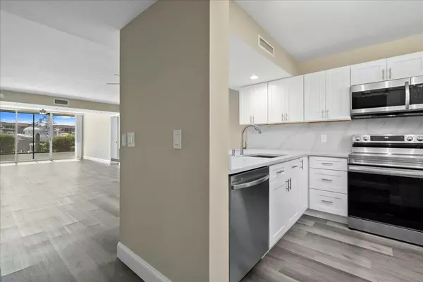 Jupiter, FL 33477,2601 Marina Isle WAY 103