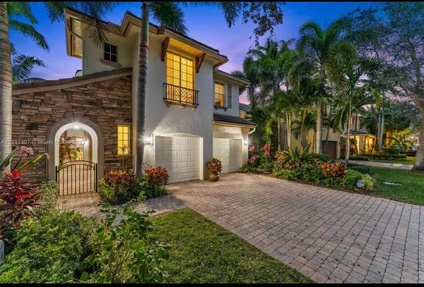 Palm Beach Gardens, FL 33410,834 Madison CT