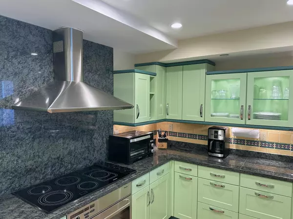 Boca Raton, FL 33432,140 SE 5th AVE 448