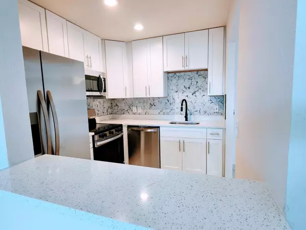 Delray Beach, FL 33446,511 Monaco K