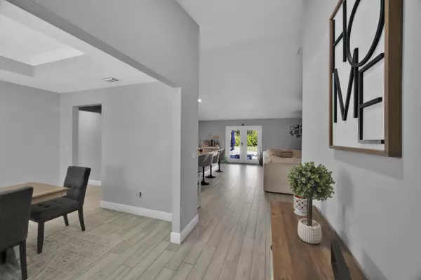 Port Saint Lucie, FL 34953,482 SW Tulip BLVD