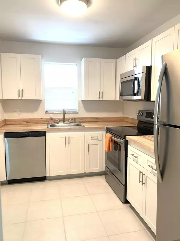Boynton Beach, FL 33435,740 E Ocean AVE 302