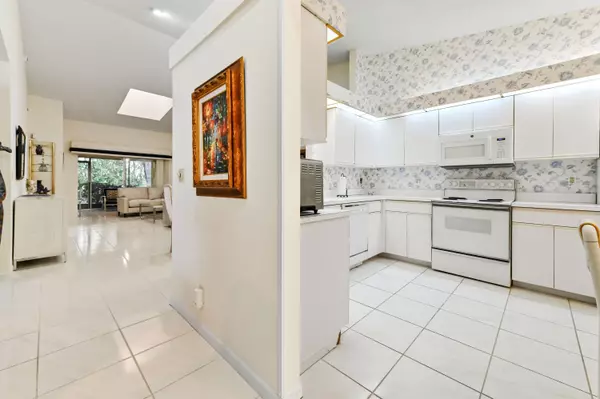 Delray Beach, FL 33484,6040 Waldwick CIR