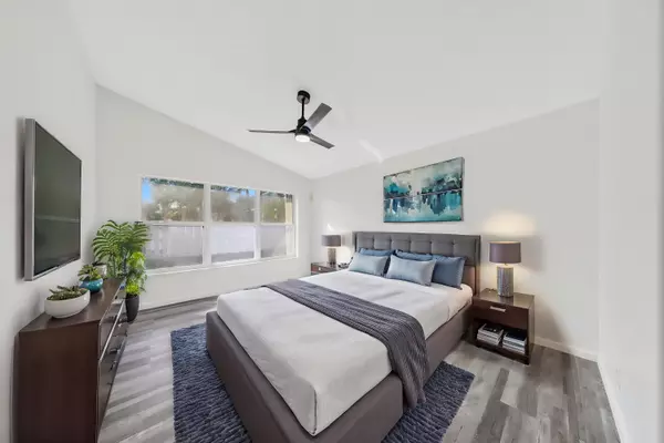 Lake Worth, FL 33463,6035 Royal Birkdale DR