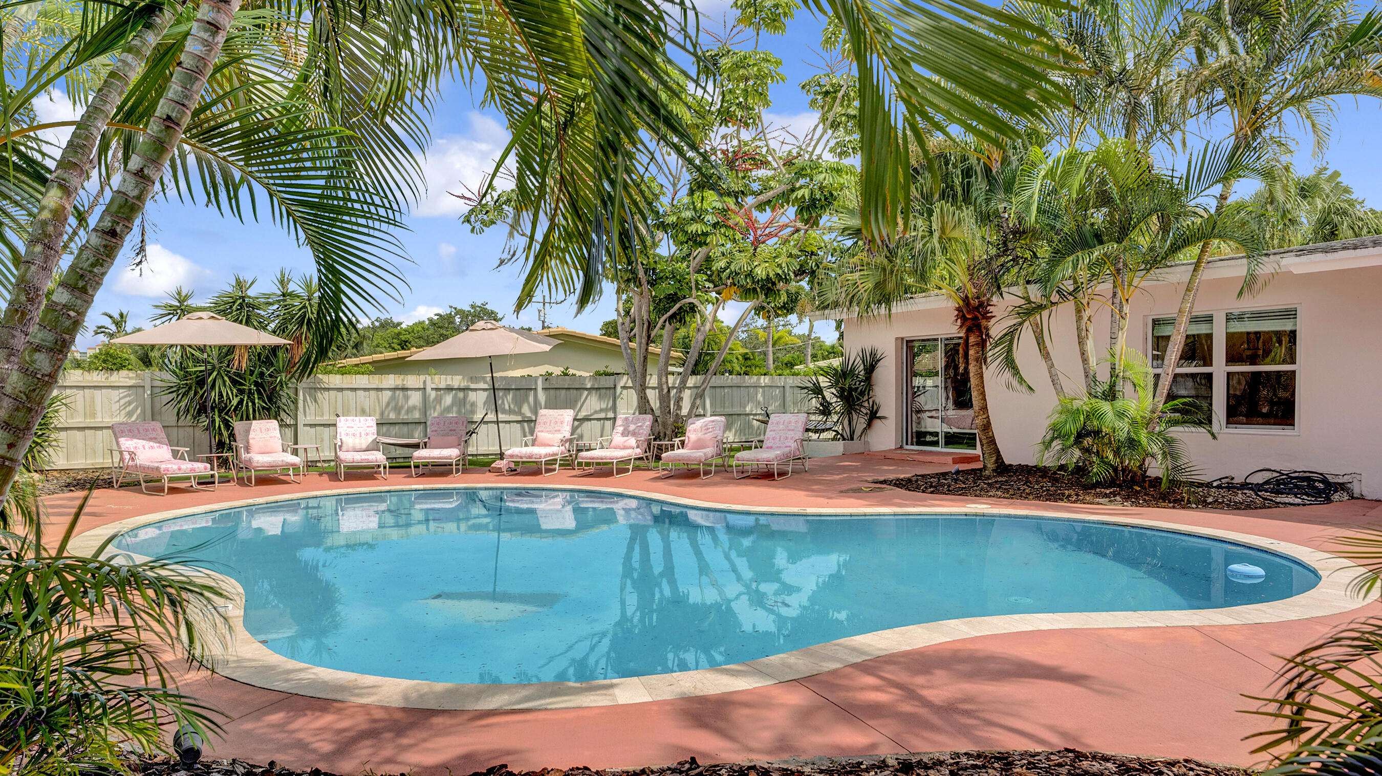 Fort Lauderdale, FL 33306,2600 NE 30th ST