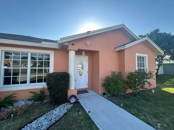 Port Saint Lucie, FL 34984,2110 SW Larchmont LN
