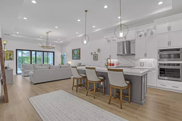 Palm Beach Gardens, FL 33418,13237 Faberge PL