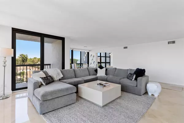 Highland Beach, FL 33487,4740 S S Ocean BLVD 501