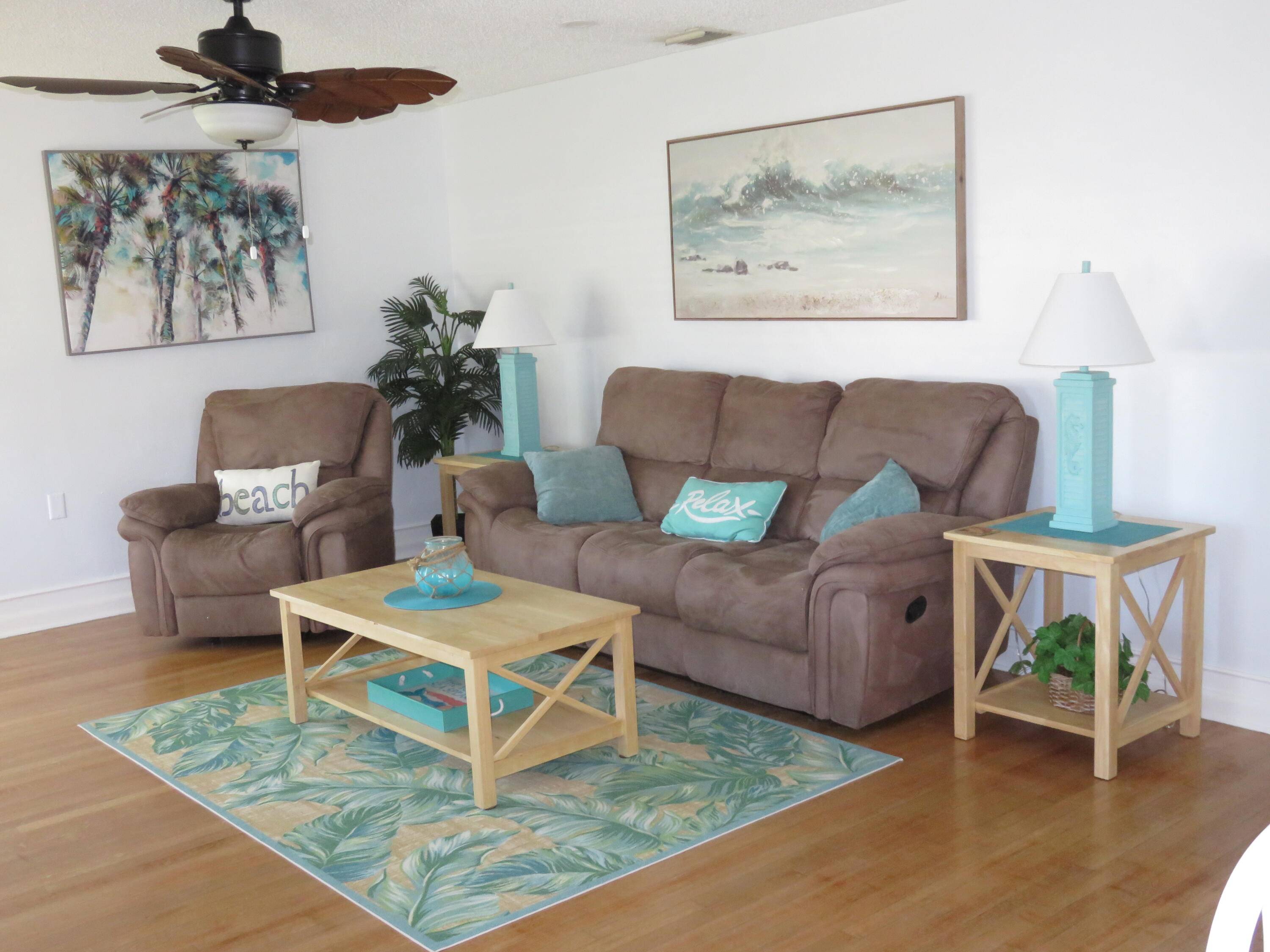 Lantana, FL 33462,402 W Ocean AVE