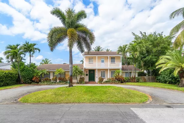 255 Russlyn DR, West Palm Beach, FL 33405