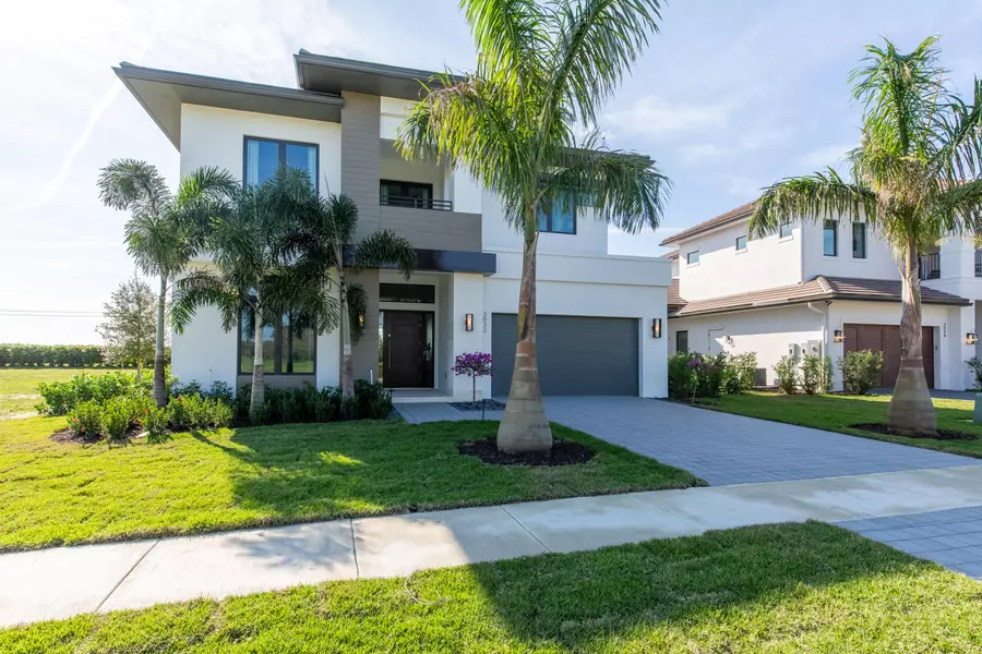 3032 Blue Cypress LN, Wellington, FL 33414