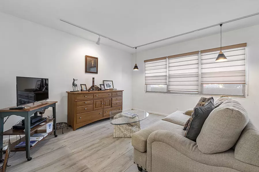 1012 Newport G 1012, Deerfield Beach, FL 33442