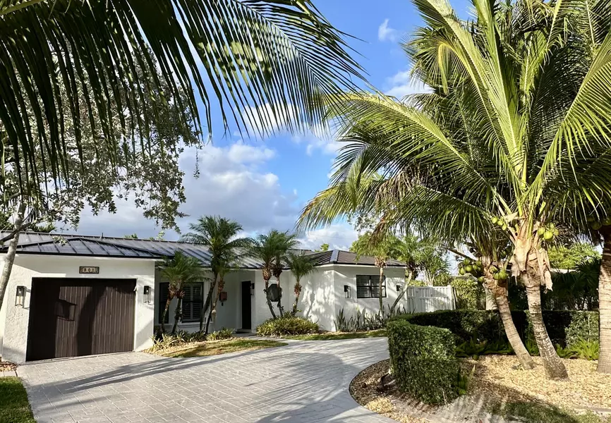 801 NW 6th DR, Boca Raton, FL 33486