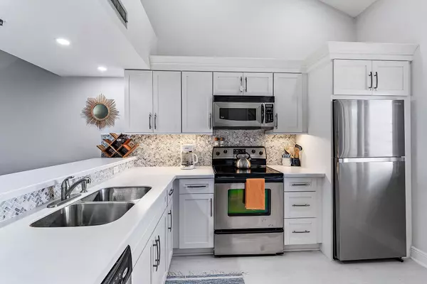 Jupiter, FL 33477,401 Ocean Bluffs BLVD 503
