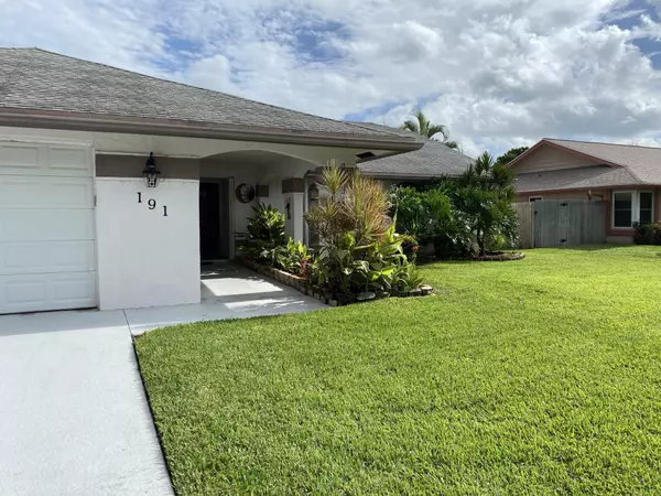 Royal Palm Beach, FL 33411,191 Parkwood DR