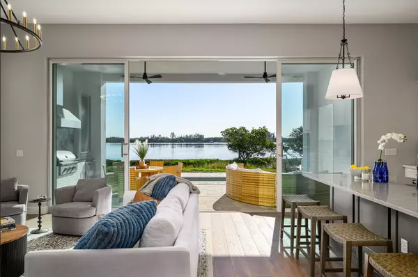 Vero Beach, FL 32967,4842 S Harbor DR