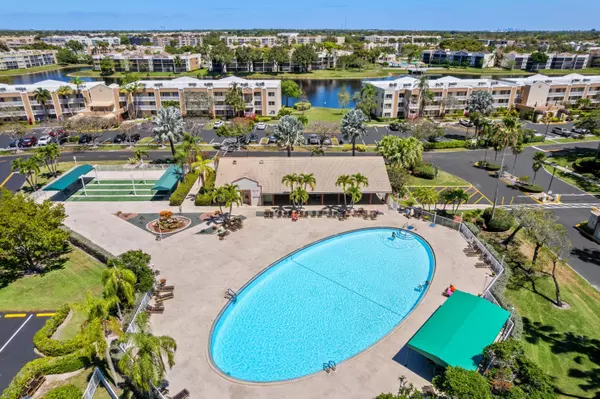 Tamarac, FL 33321,7198 S Devon DR 203