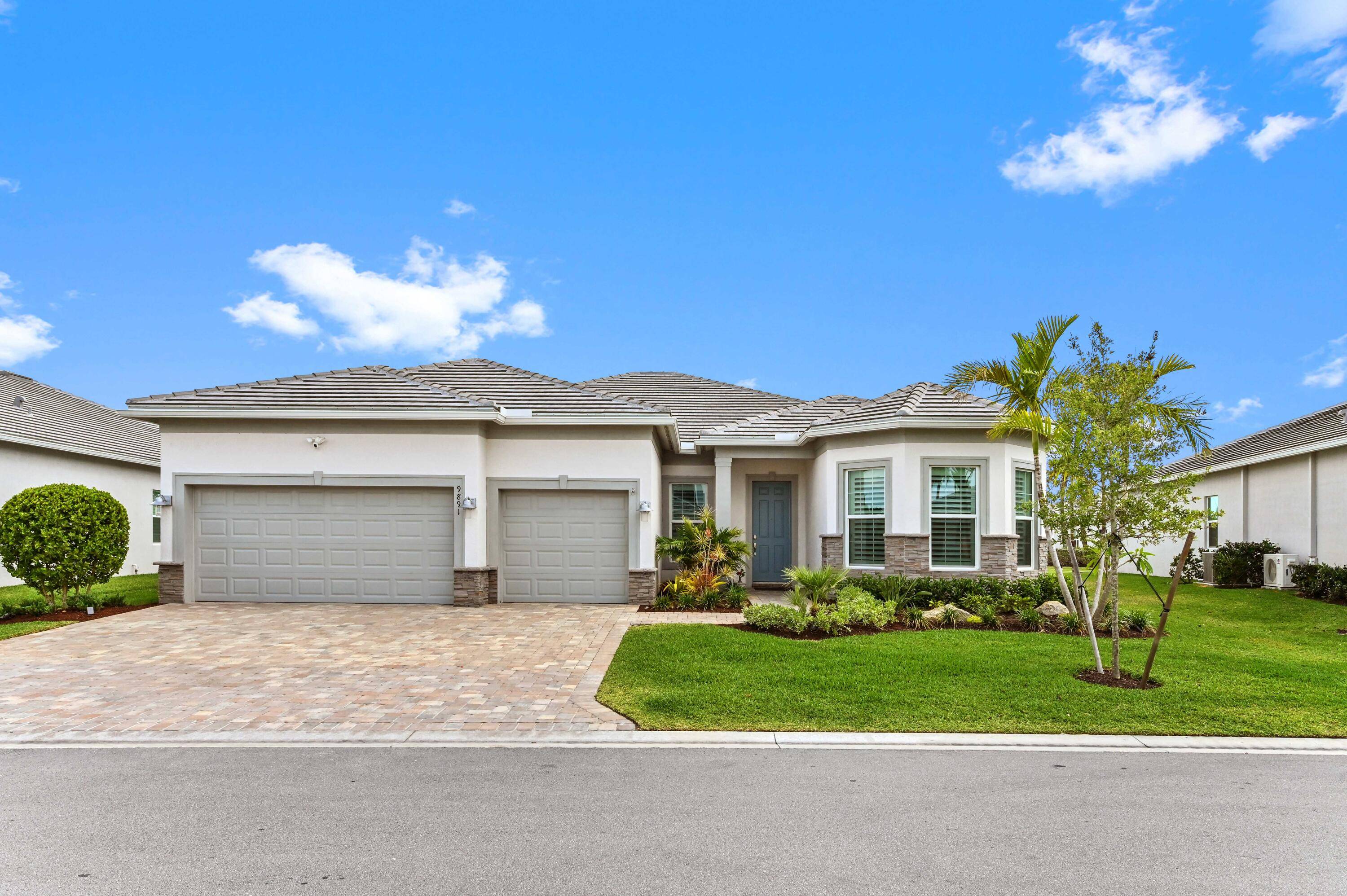 9891 SW Legacy DR, Stuart, FL 34997