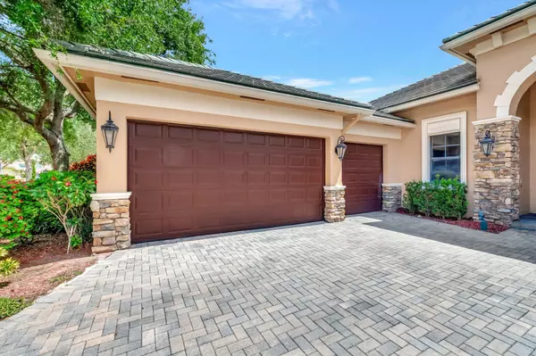 Boynton Beach, FL 33472,8950 Equus CIR