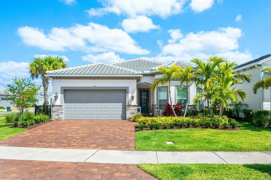 10361 Northbrook CIR, Palm Beach Gardens, FL 33412