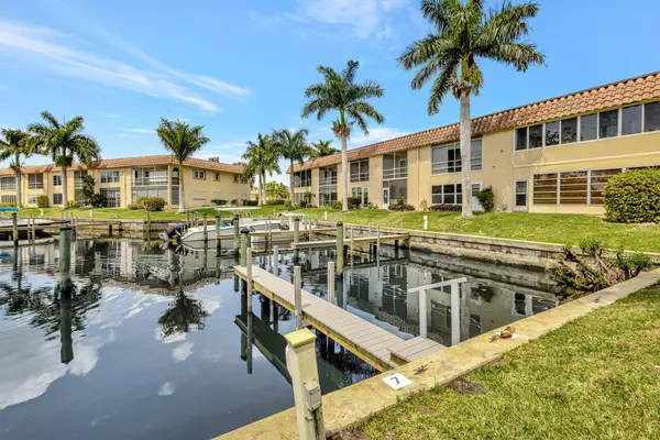 Stuart, FL 34994,2600 S Kanner HWY A3