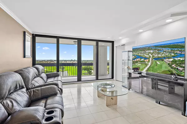 West Palm Beach, FL 33401,2400 Presidential WAY 1204