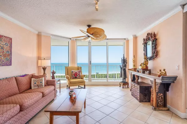 Hutchinson Island, FL 34949,5049 N Highway A1a 1302