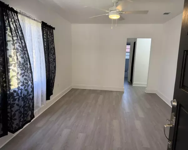 Fort Pierce, FL 34950,1215 Georgia AVE