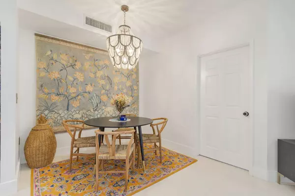 West Palm Beach, FL 33401,630 S Sapodilla AVE 110