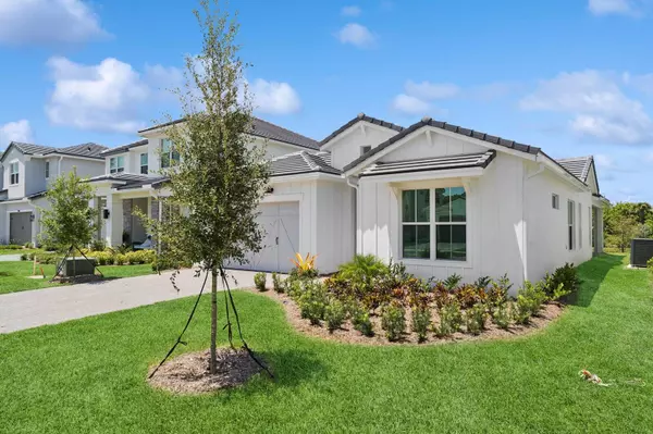 Stuart, FL 34997,6758 SE Lost Pine DR 21