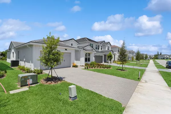 Stuart, FL 34997,6758 SE Lost Pine DR 21