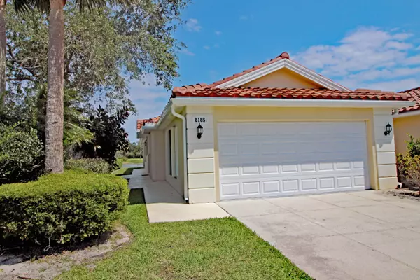 8185 SE Paurotis LN, Hobe Sound, FL 33455