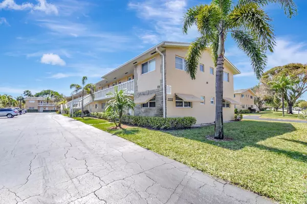 Boynton Beach, FL 33435,2222 NE 1st WAY 105