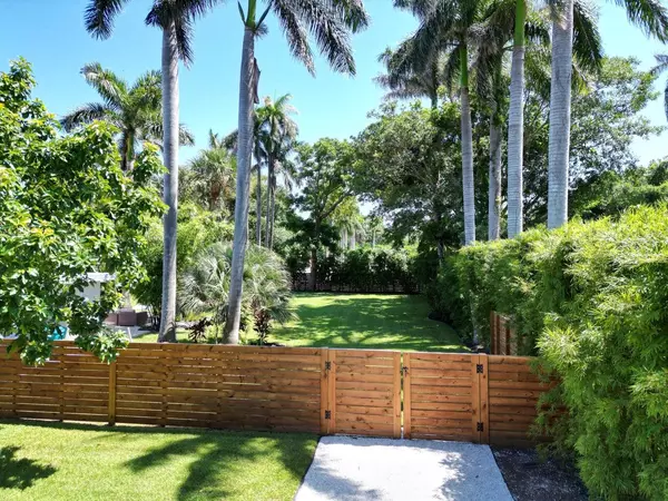 Boynton Beach, FL 33435,630 Dimick RD
