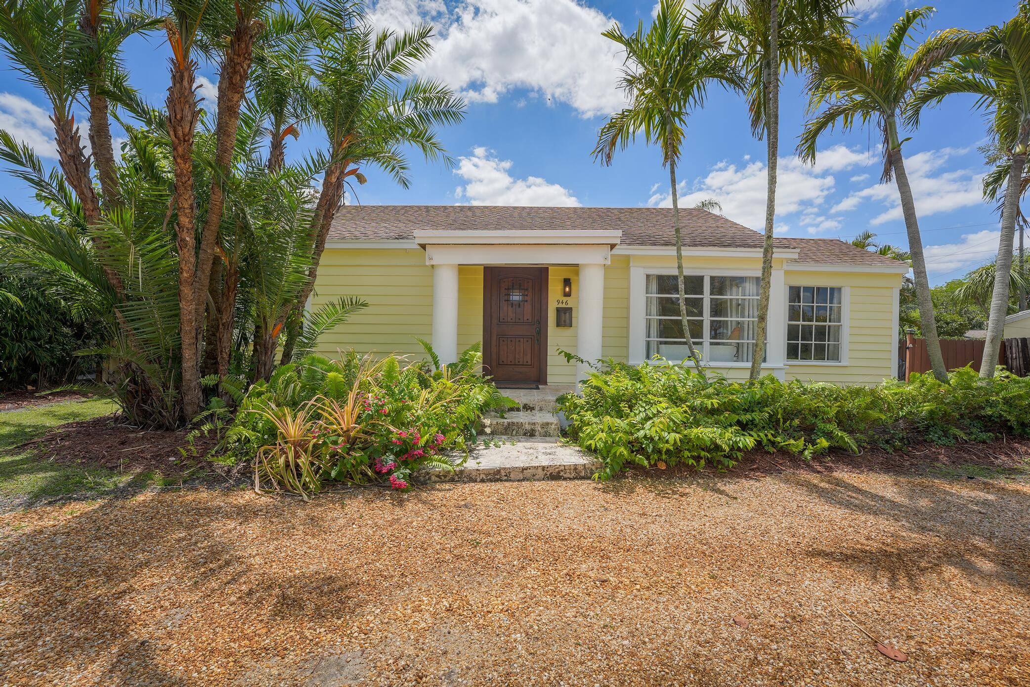 West Palm Beach, FL 33405,946 Paseo Morella