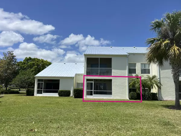 Fort Pierce, FL 34982,4220 Gator Trace AVE 5e