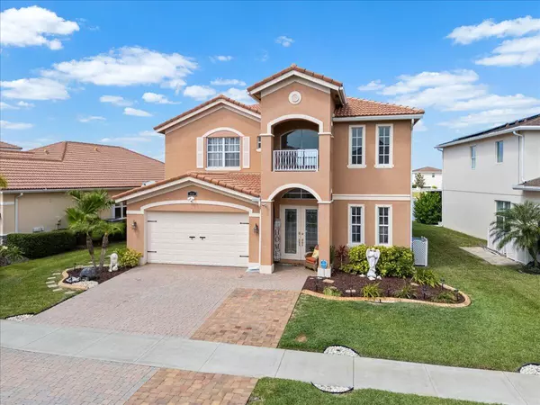 1018 NW Demedici RD, Port Saint Lucie, FL 34986