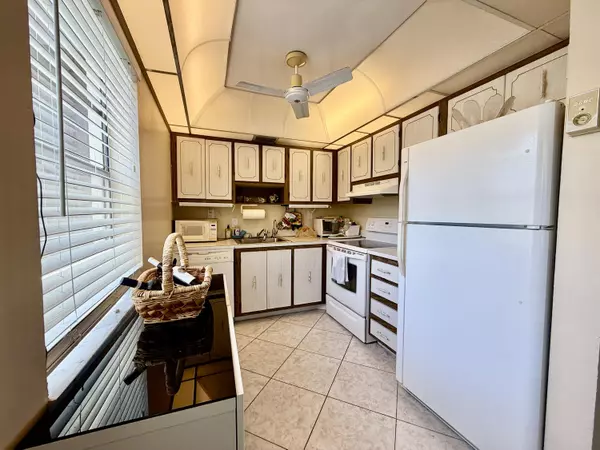 Delray Beach, FL 33484,764 Normandy P