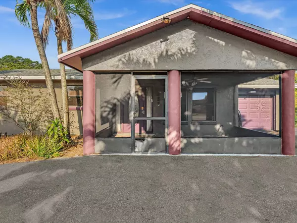 South Bay, FL 33493,455 Janice AVE