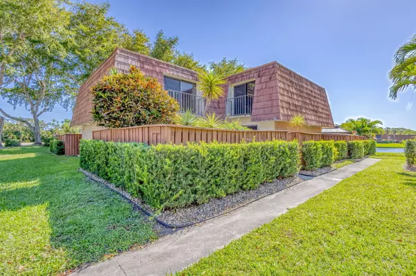 Boynton Beach, FL 33436,736 Buttonwood LN